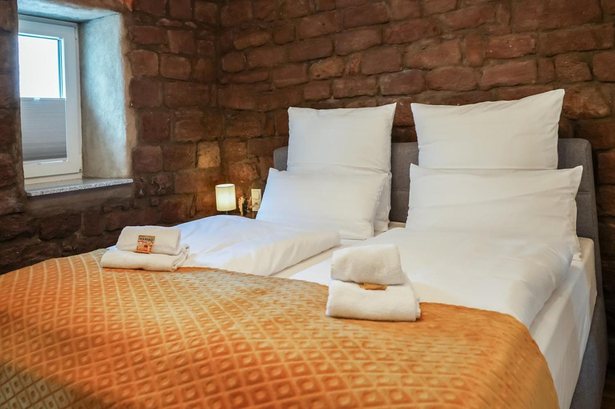 7Seas Boutique Aparthotel Homburg - Stilvoll, Digital & Ideal Fuer Familie & Business Екстер'єр фото